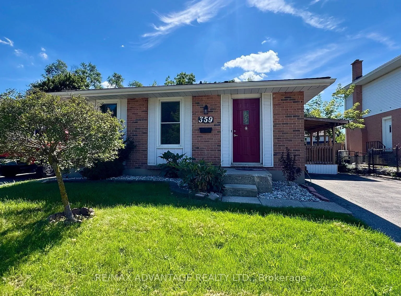 4 bed, $2,600 — Photo 3