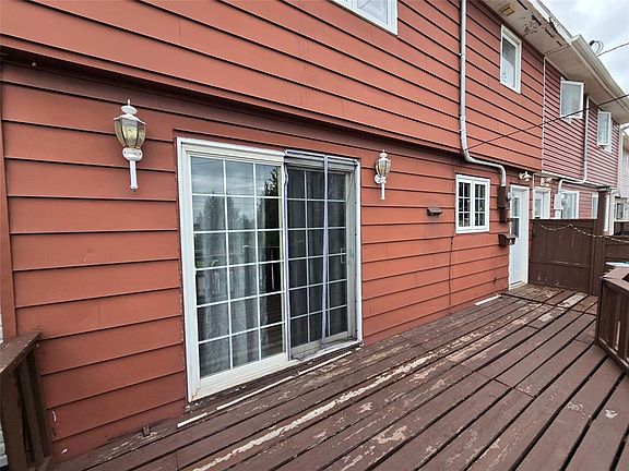 5th image of 506 Tamarack Drive