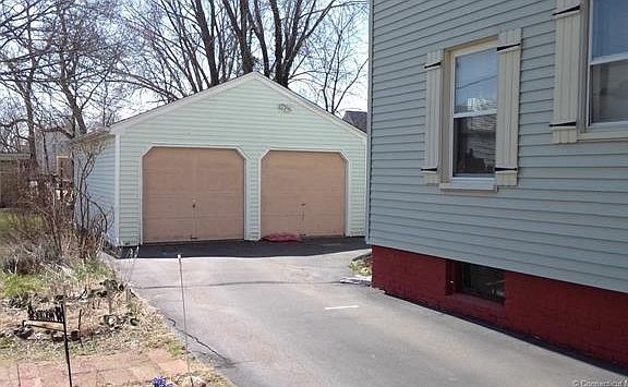 Left Side View, 2-Garage Wi...