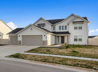 7437 E Dripping Springs Dr, Nampa, ID 83687