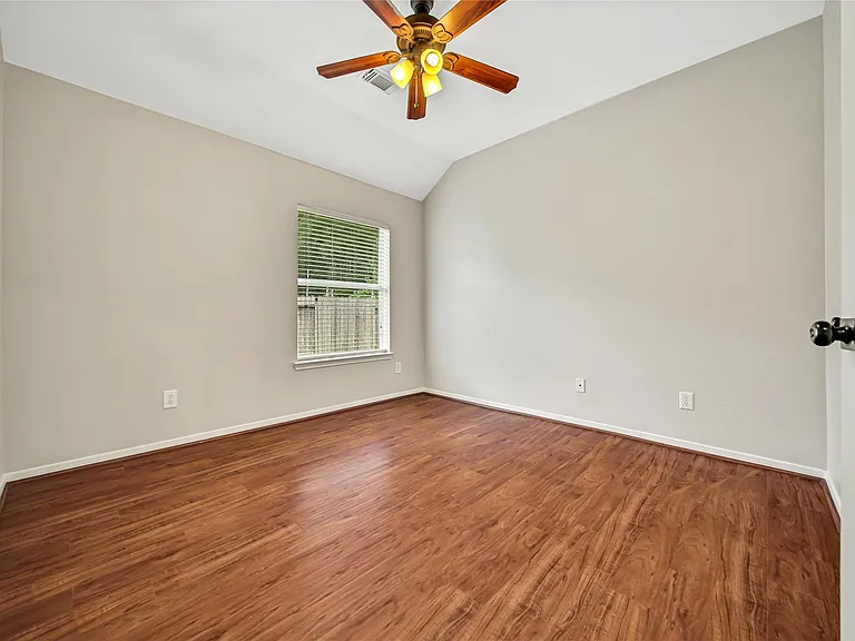 14526 Red Tailed Hawk Ln — Photo 35