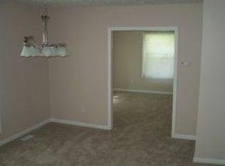 1617 S 9th St, Council Bluffs, IA 51501