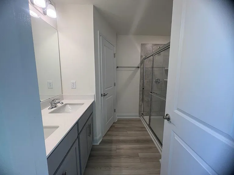 114 Wildflower Cir — Photo 10