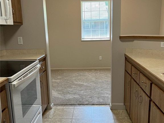 3rd image of 1150 Tollis Pkwy APT 225