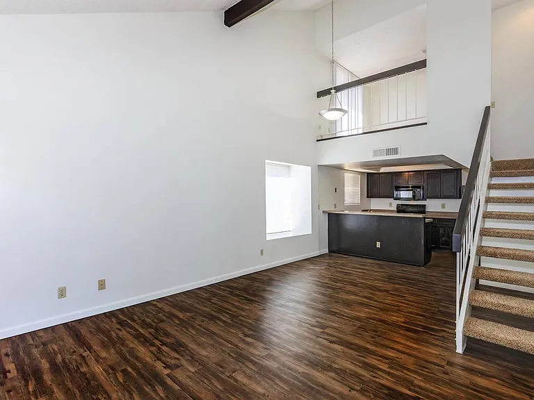 Rio Cancion Apartments — Photo 110