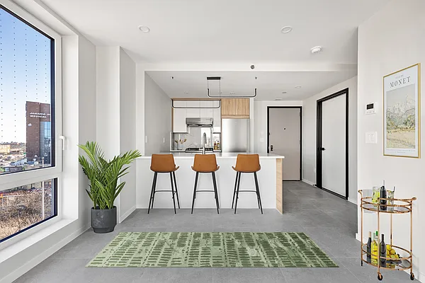 Rented by Polaris Property Group | media 14