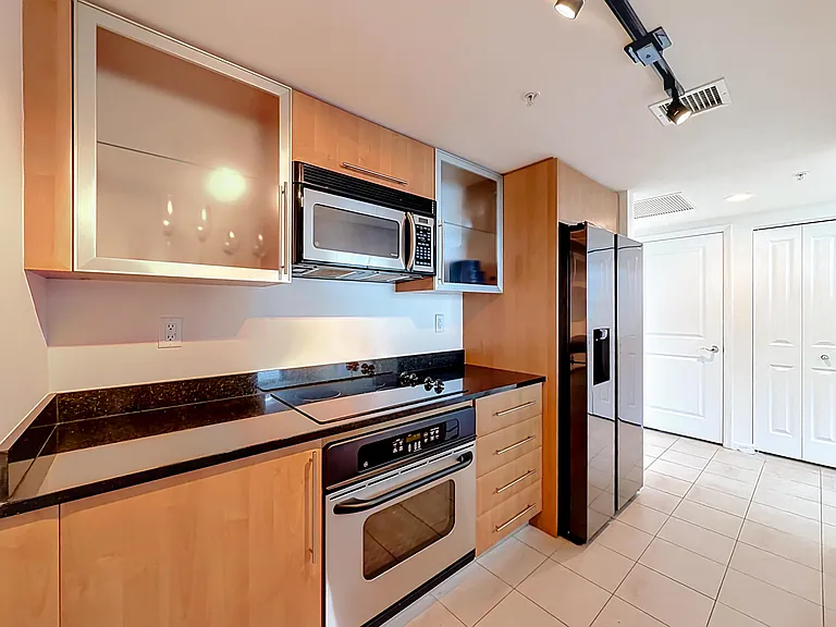 610 W Las Olas Blvd #1819N — Photo 17