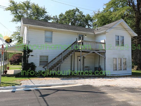 2nd image of 914 1/2 N Vincennes Ave