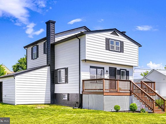 2nd image of 8206 Bear Creek Dr