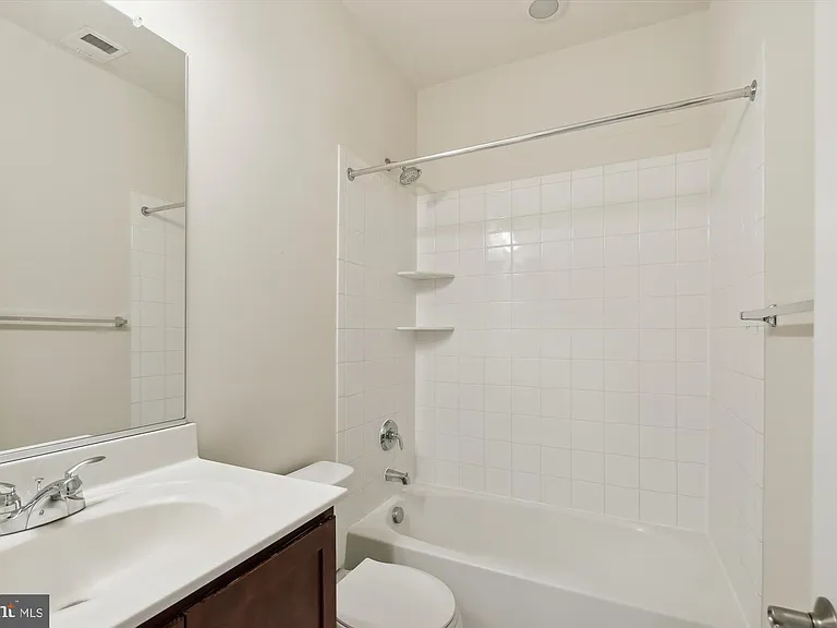 67 Linden Pl — Photo 20