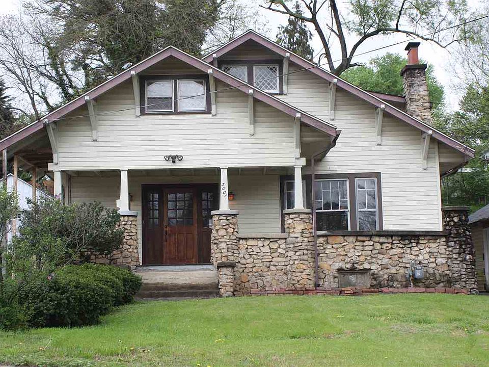 1st image of 3001 Holbrook Dr