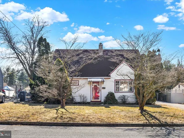 1448 E Walnut St, Annville, PA 17003