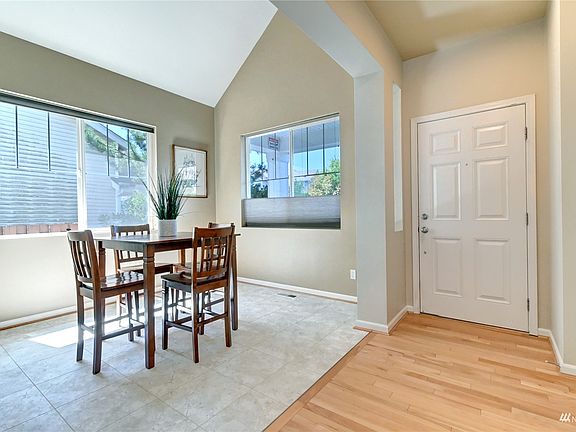 4th image of 8416 24th Pl NE