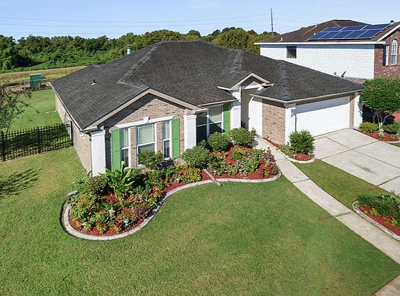 2nd image of 3860 Aspen Dr