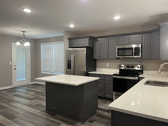 4th image of 718 Perkins Ave