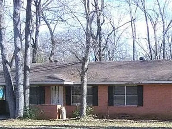 626 Helen St, Kilgore, TX 75662