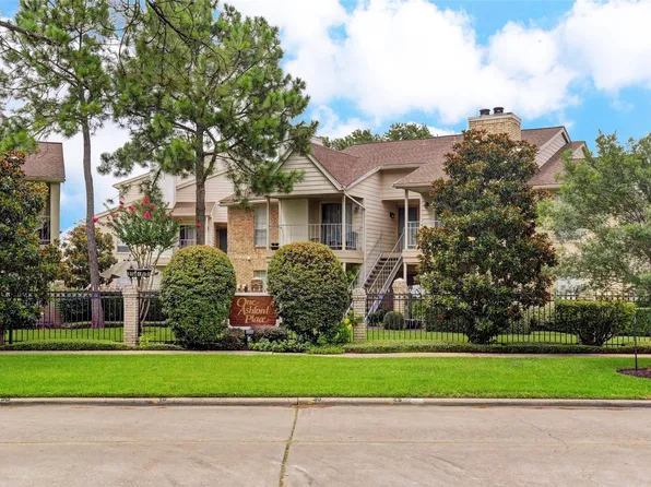 12550 Whittington Dr APT 510, Houston, TX 77077