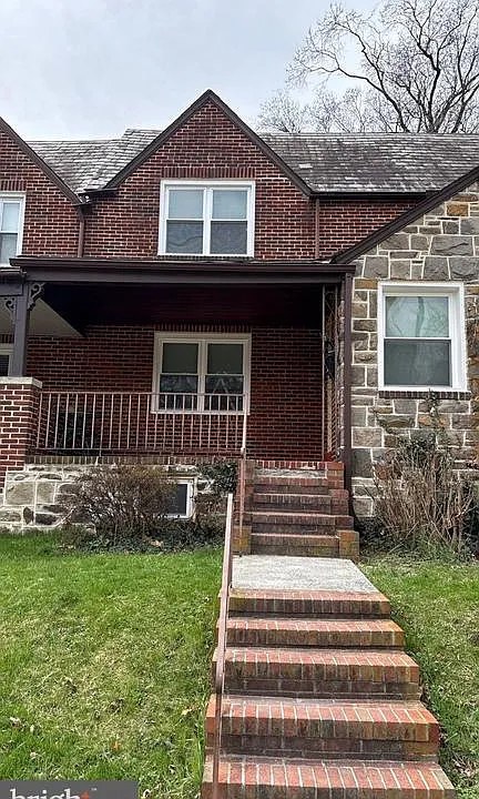 8 Nunnery Ln #2