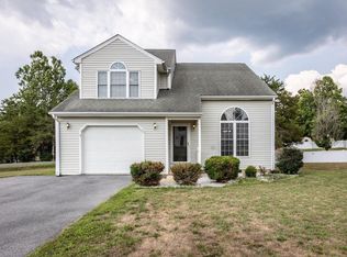 68 Laurel Wood Dr, Waynesboro, VA 22980