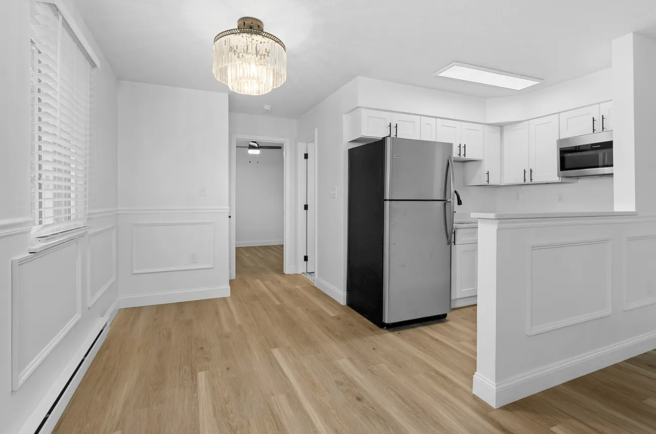 Foraker & Section — Photo 3
