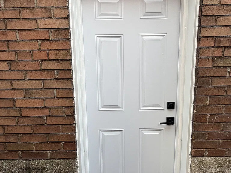 43 Belvidere Ave #LOWER — Photo 2
