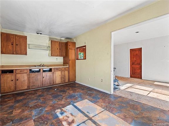 2nd image of 39639 Calle Llano