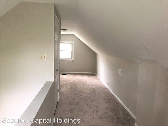 5th image of 2545 California Ave