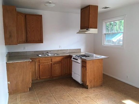 5th image of 353 E Orange Grove Blvd #2