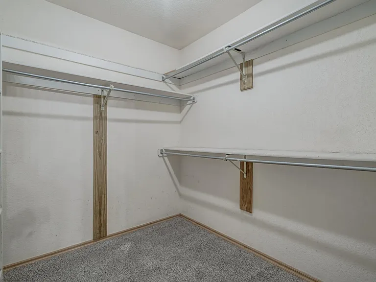 1812 Pebble Creek Blvd — Photo 26