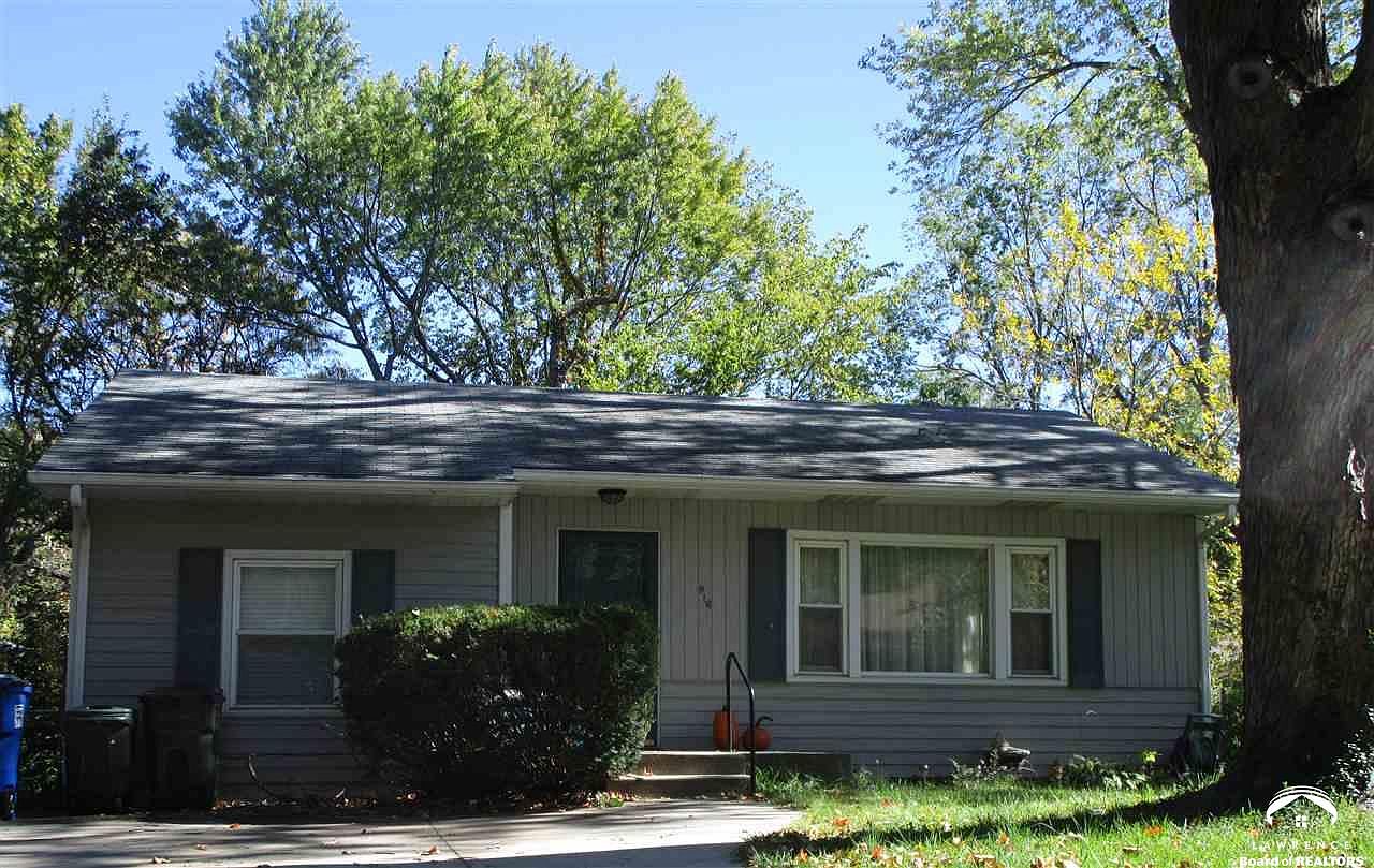 916 Hilltop Dr, Lawrence, KS 66044 Zillow