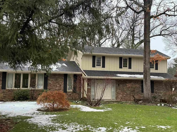 16865 Londonberry Ln, South Bend, IN 46635