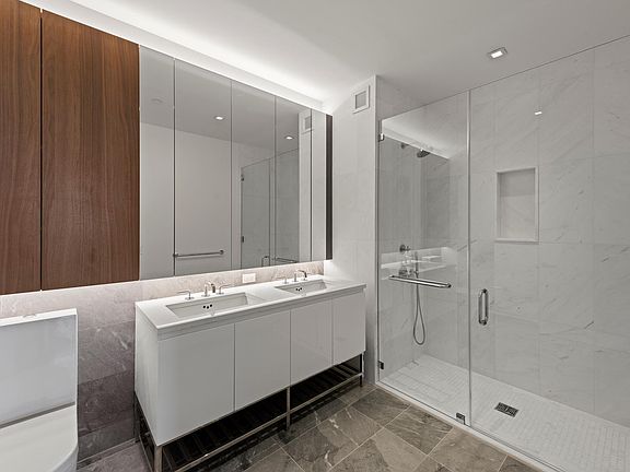 4th image of 196 Orchard St #8-H