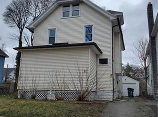21 Manitou St, Rochester, NY 14621