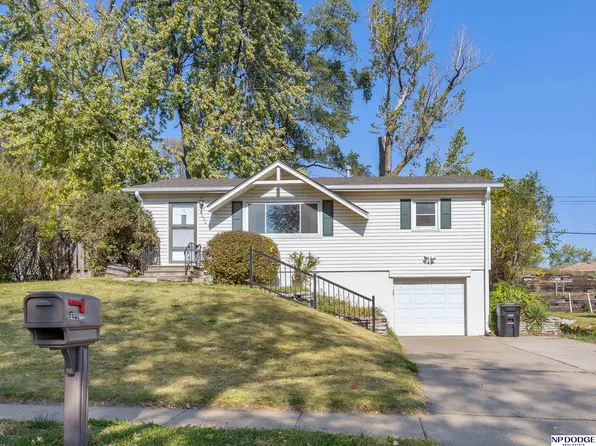 6654 Kansas Ave, Omaha, NE 68104