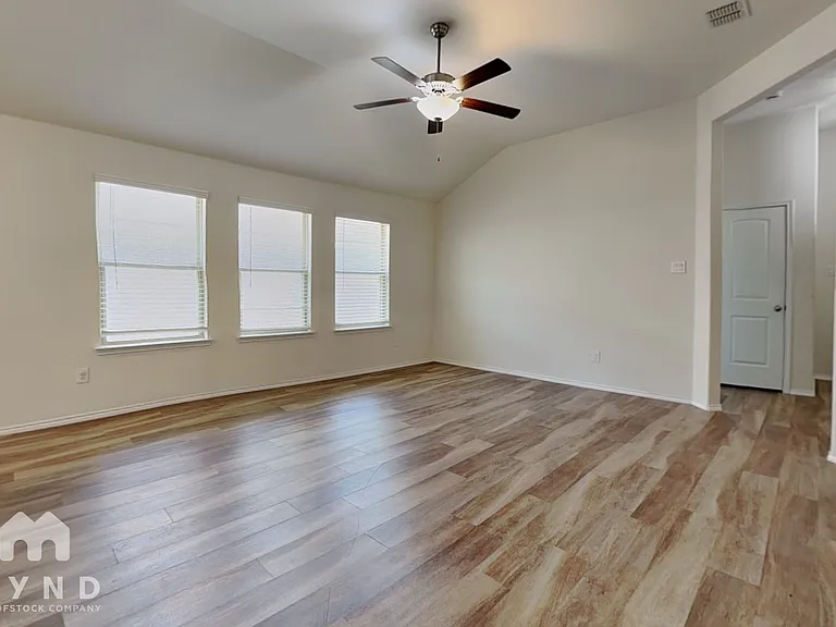 2436 Dolostone Dr — Photo 3