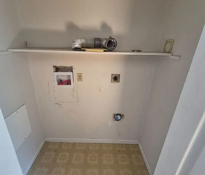 105 Williams St #3 — Photo 8