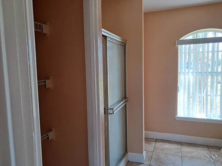4914 Bywood St — Photo 5