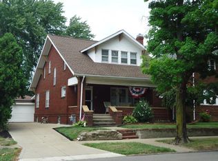 1508 Chestnut St, Coshocton, OH 43812