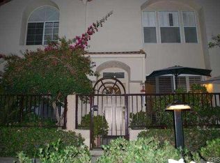 22247 Shadow Valley Cir, Chatsworth, CA 91311