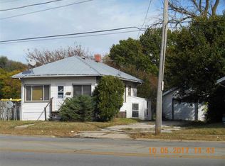 1105 N Central Ave, Rockford, IL