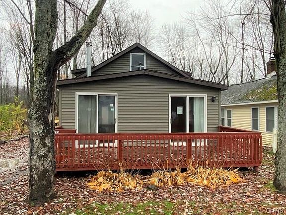 2nd image of 2323 Lakeshore Dr