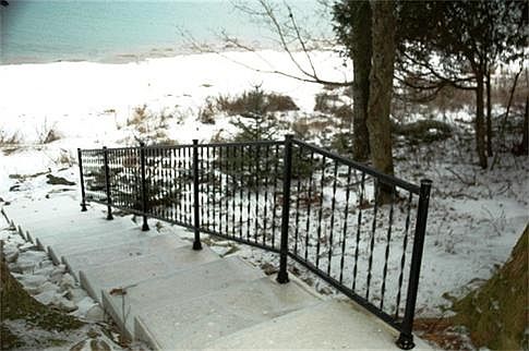 3rd image of 4324 Glidden Dr