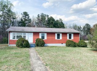 1047 Matts Trl, Nathalie, VA 24577