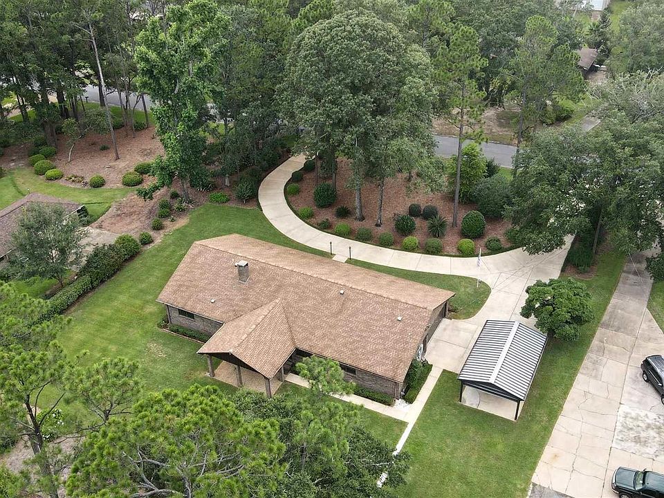 1st image of 3160 Creekwood Dr