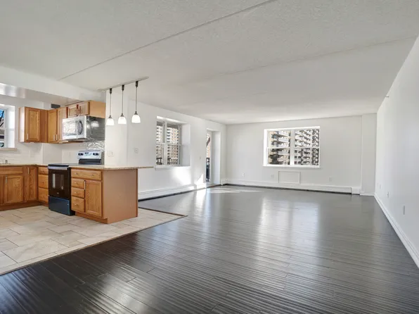 79-14 Rockaway Beach Avenue image 6 of 25