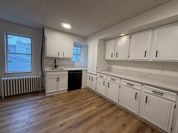 2nd image of 5225 Keystone St