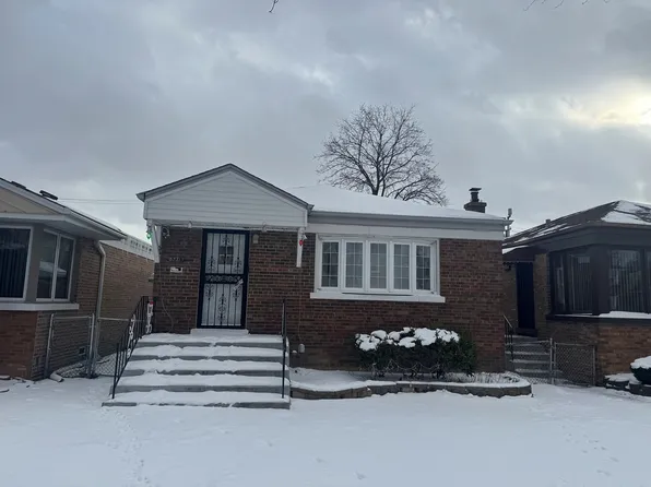 3313 W 84th St, Chicago, IL 60652
