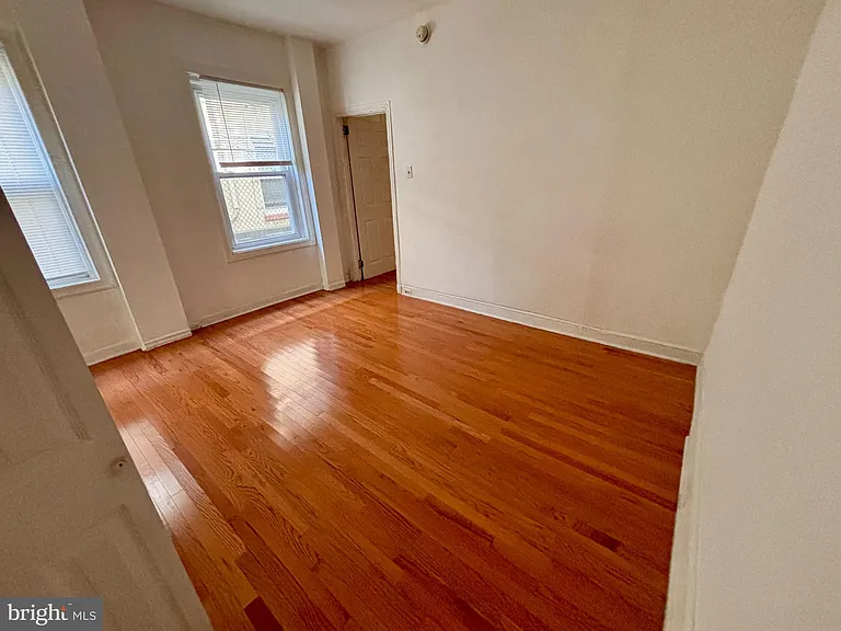 1723 Mount Vernon St #1R — Photo 7