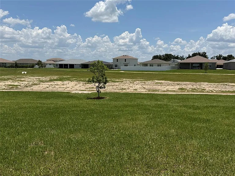 5655 SW 78th Avenue Rd — Photo 32