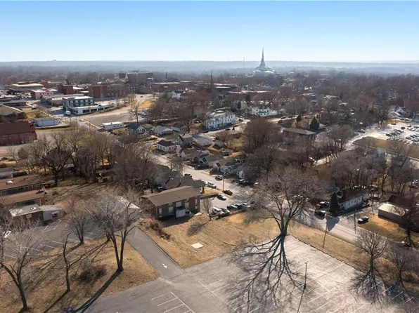 525 N Osage St, Independence, MO 64050